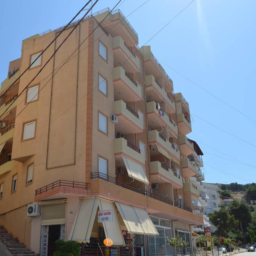 Klajdi Apartaments Sarandë Exterior foto