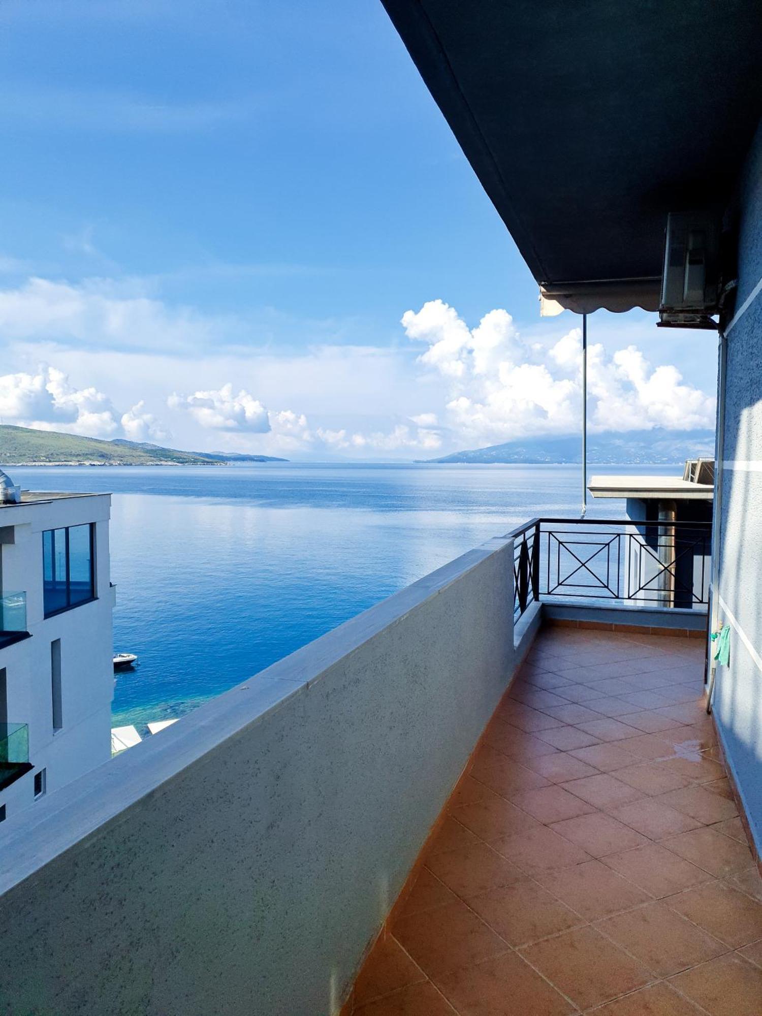 Klajdi Apartaments Sarandë Exterior foto